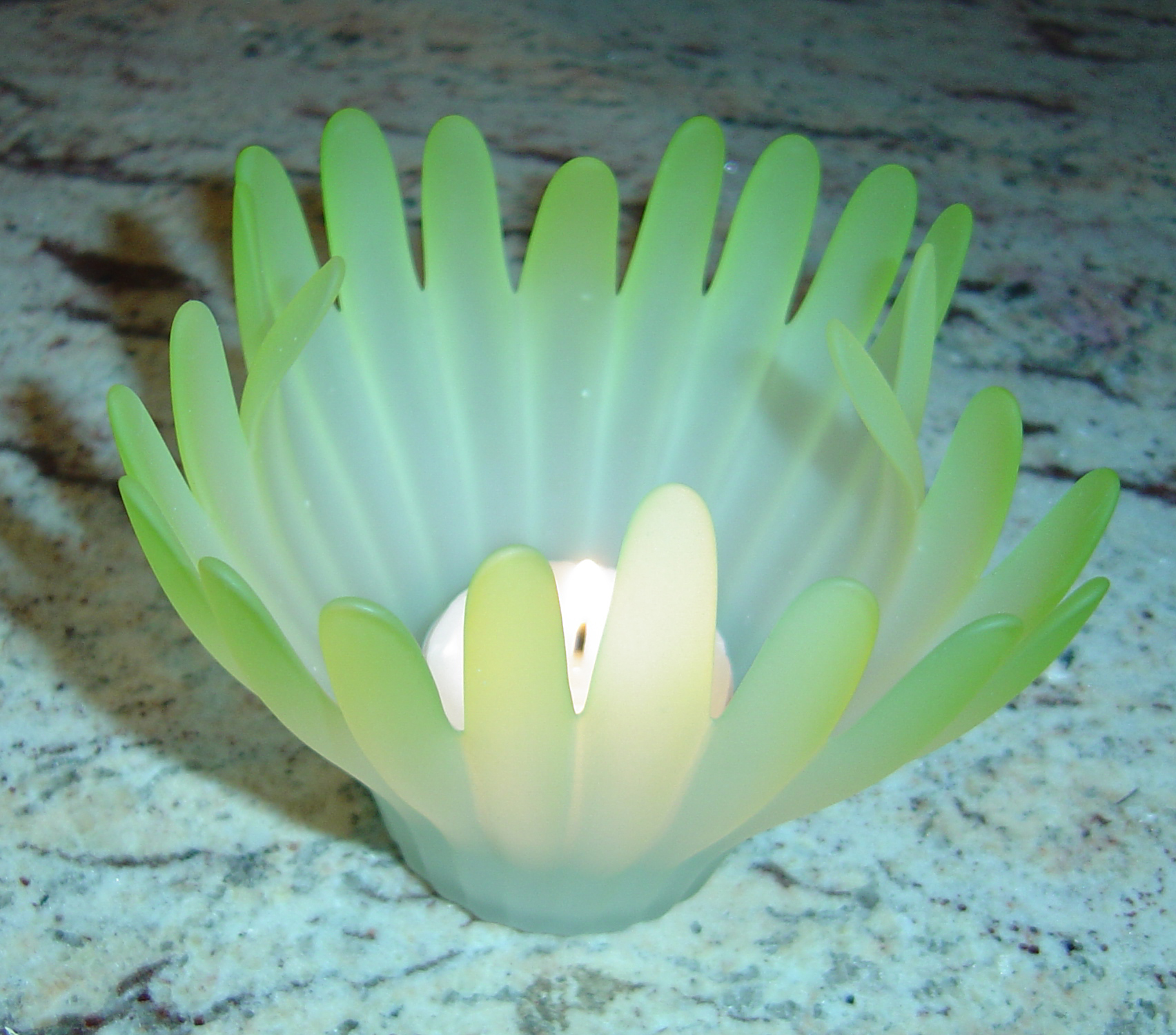 "Coral" Tea Light or Votive Lamp - Image 4